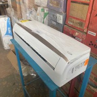 Внутрішній блок інверторного кондиціонера Zanussi ZACS/I-12 HPF/A17/N1/IN